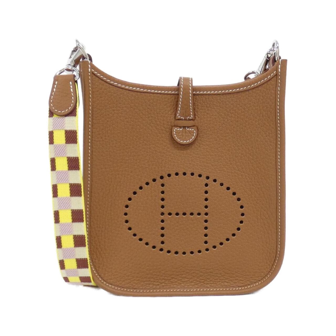 エルメス マキシキャドリーユ エヴリン アマゾン 16cm 083433CK ショルダーバッグ