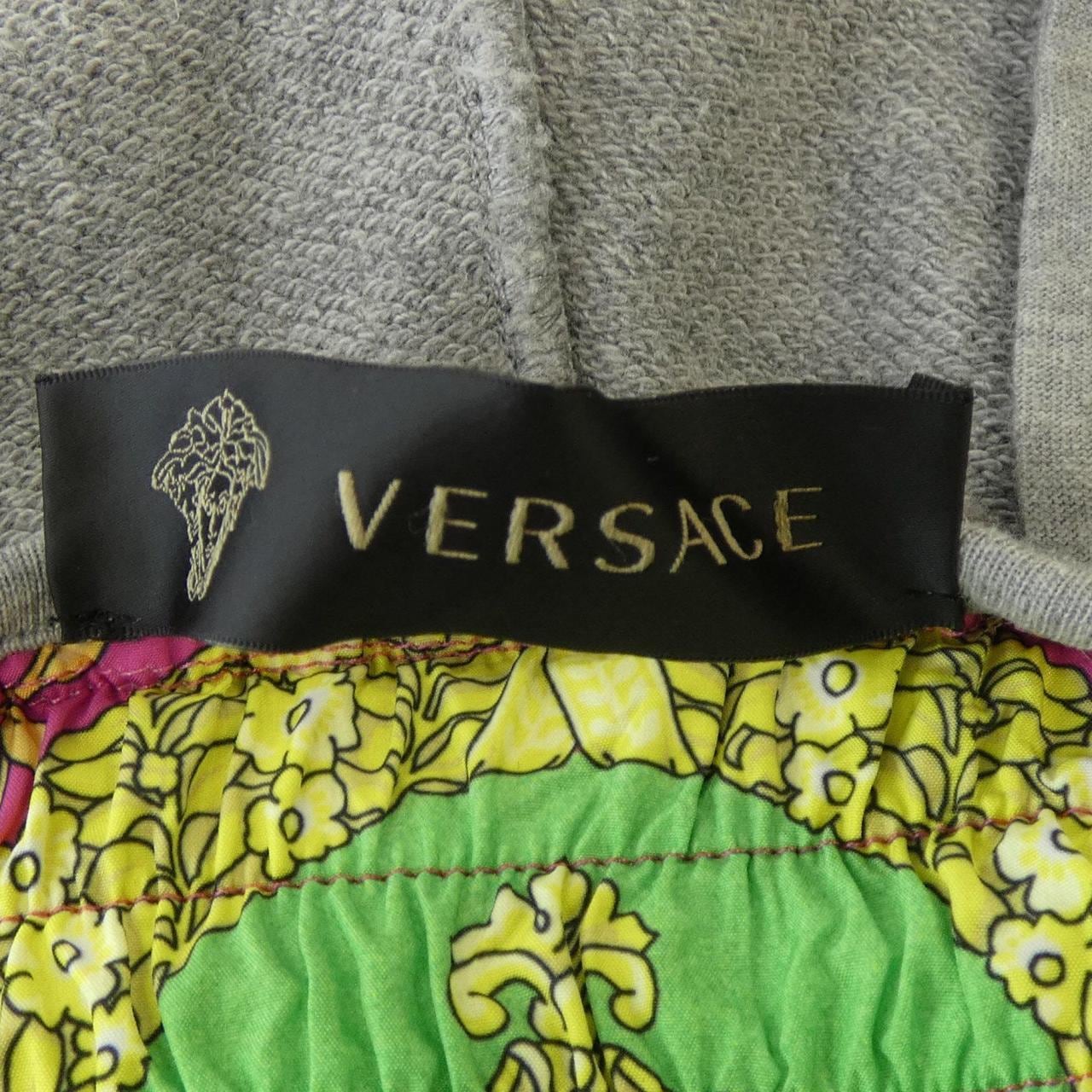 ヴェルサーチェ VERSACE A83505 パンツ