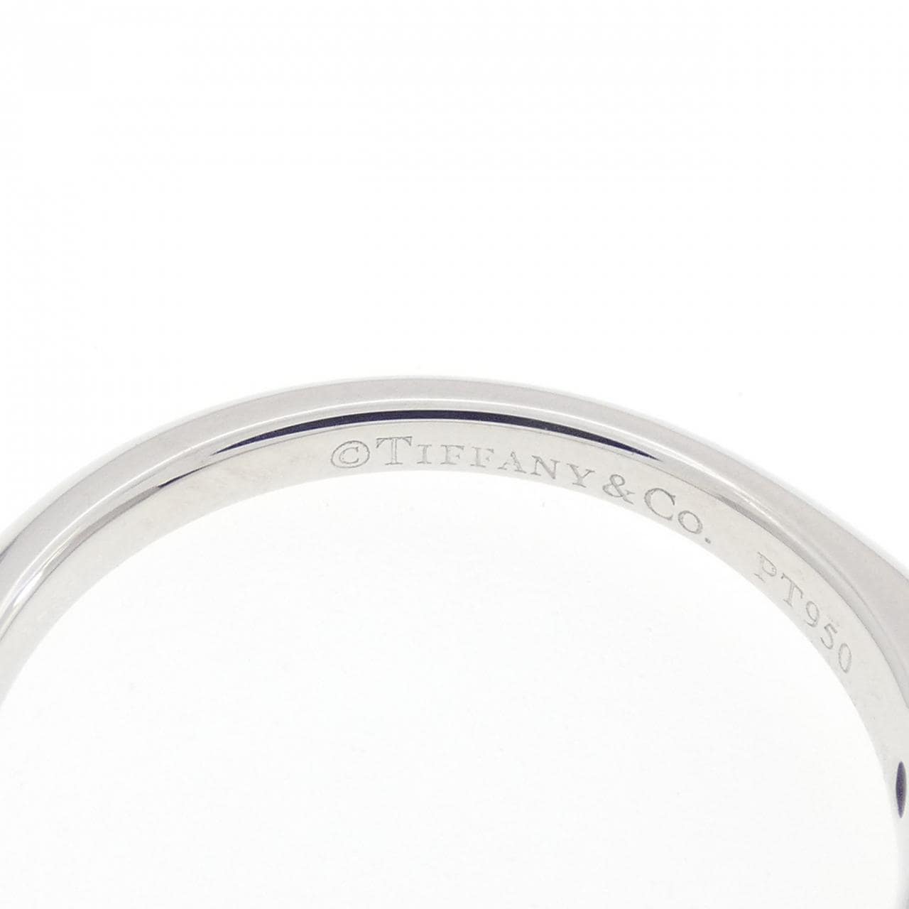 ティファニー クラシックソリティア リング 0.26CT