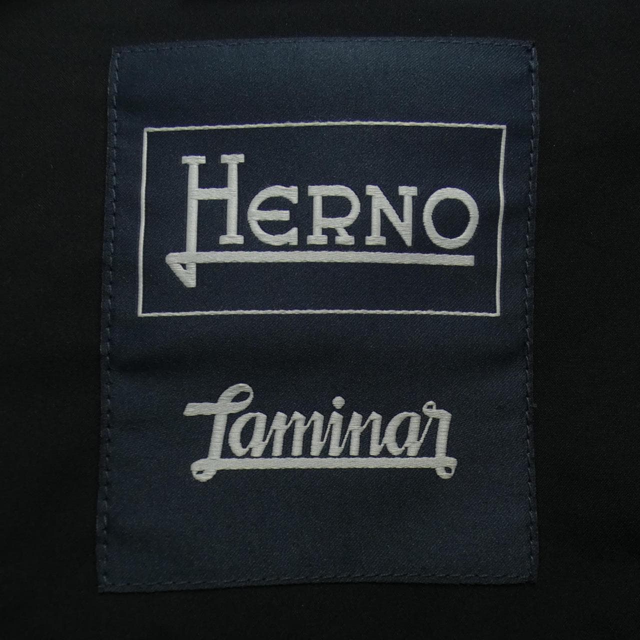 ヘルノ Herno ポンチョ