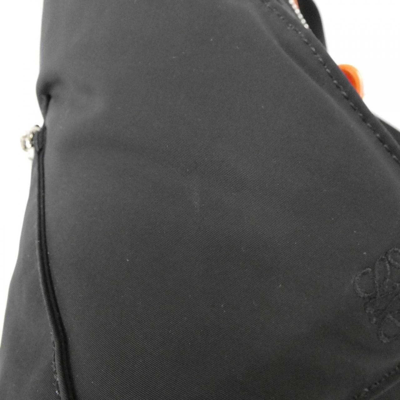 ロエベ アントン スリング B511A09X11 ショルダーバッグ