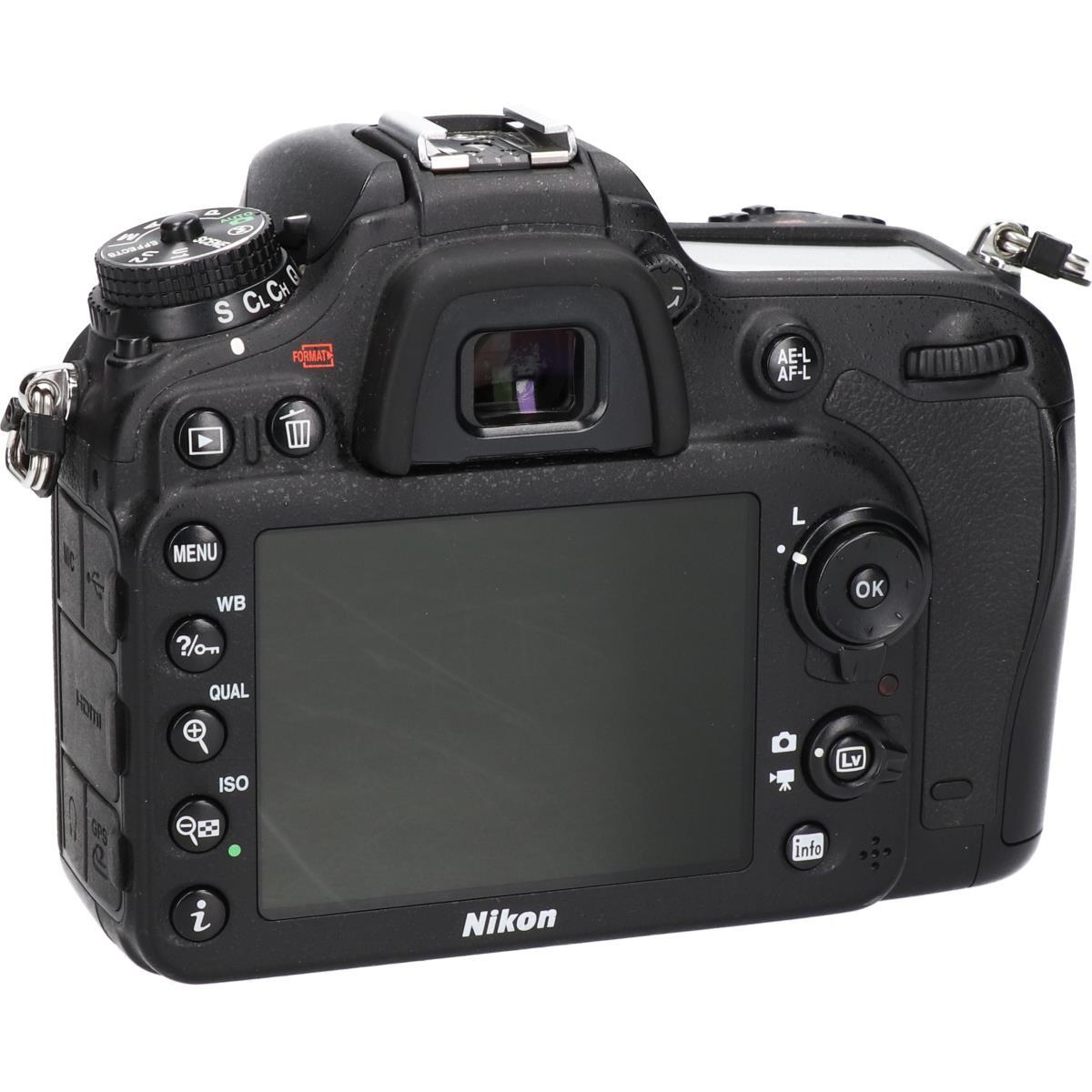 NIKON D7100