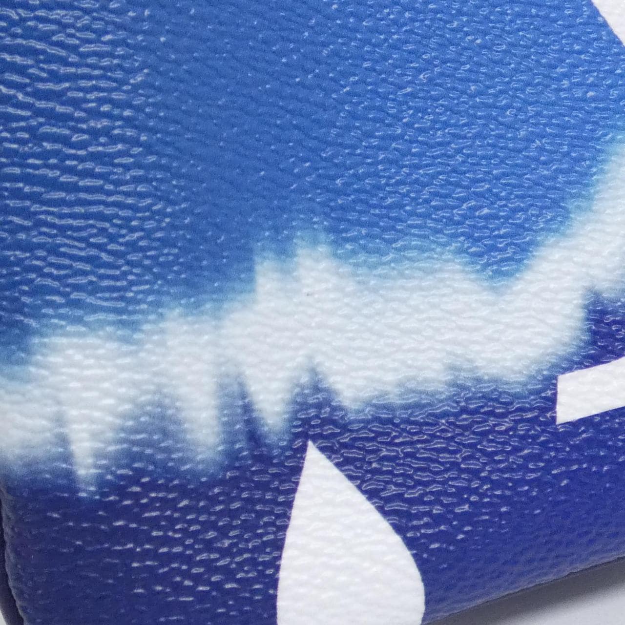 ルイヴィトン LVエスカル ポシェット ドゥーブル ジップ M69124 ショルダーバッグ