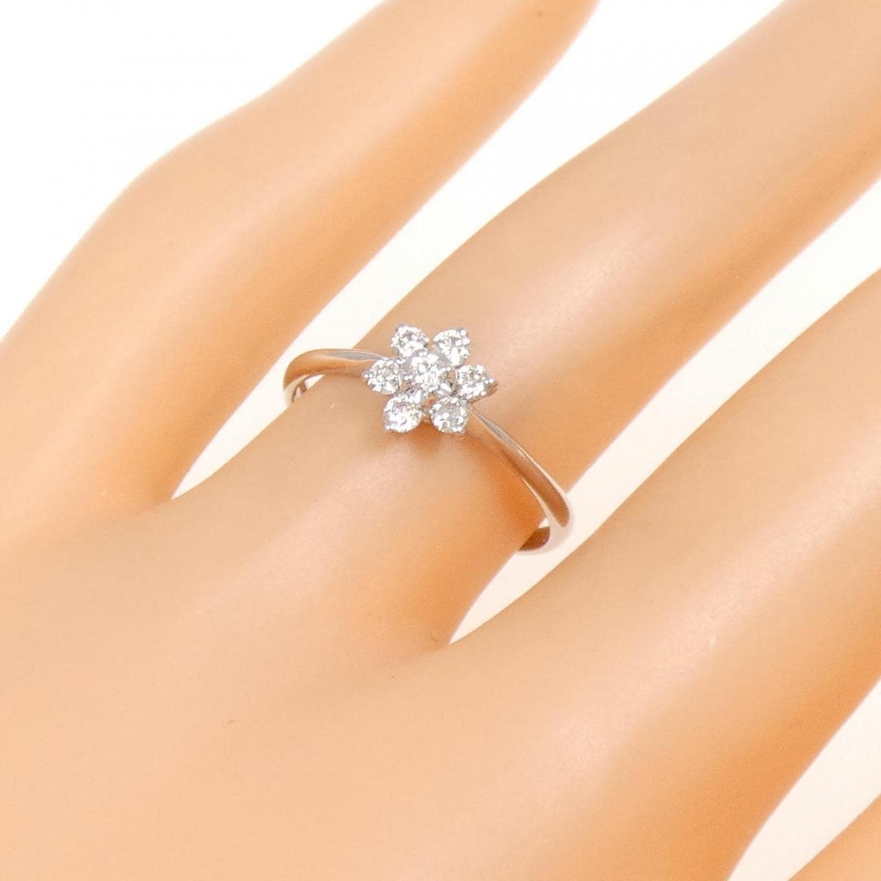 K10WG花朵鑽石戒指0.20CT