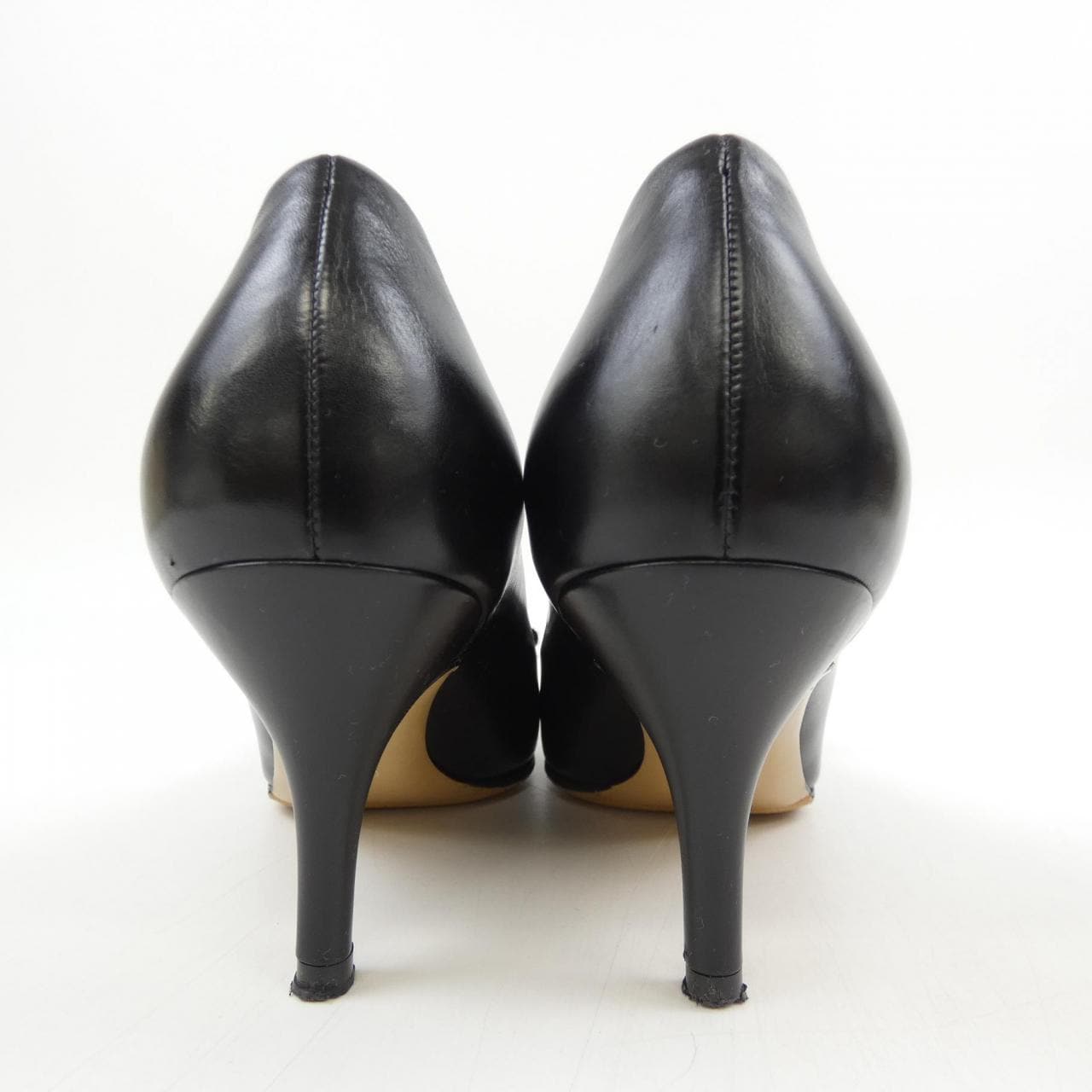 サルヴァトーレフェラガモ SALVATORE FERRAGAMO パンプス