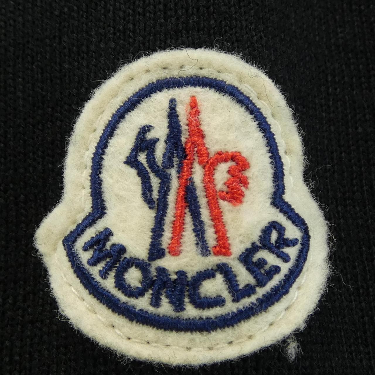 モンクレール MONCLER 20939B51100 ダウンジャケット