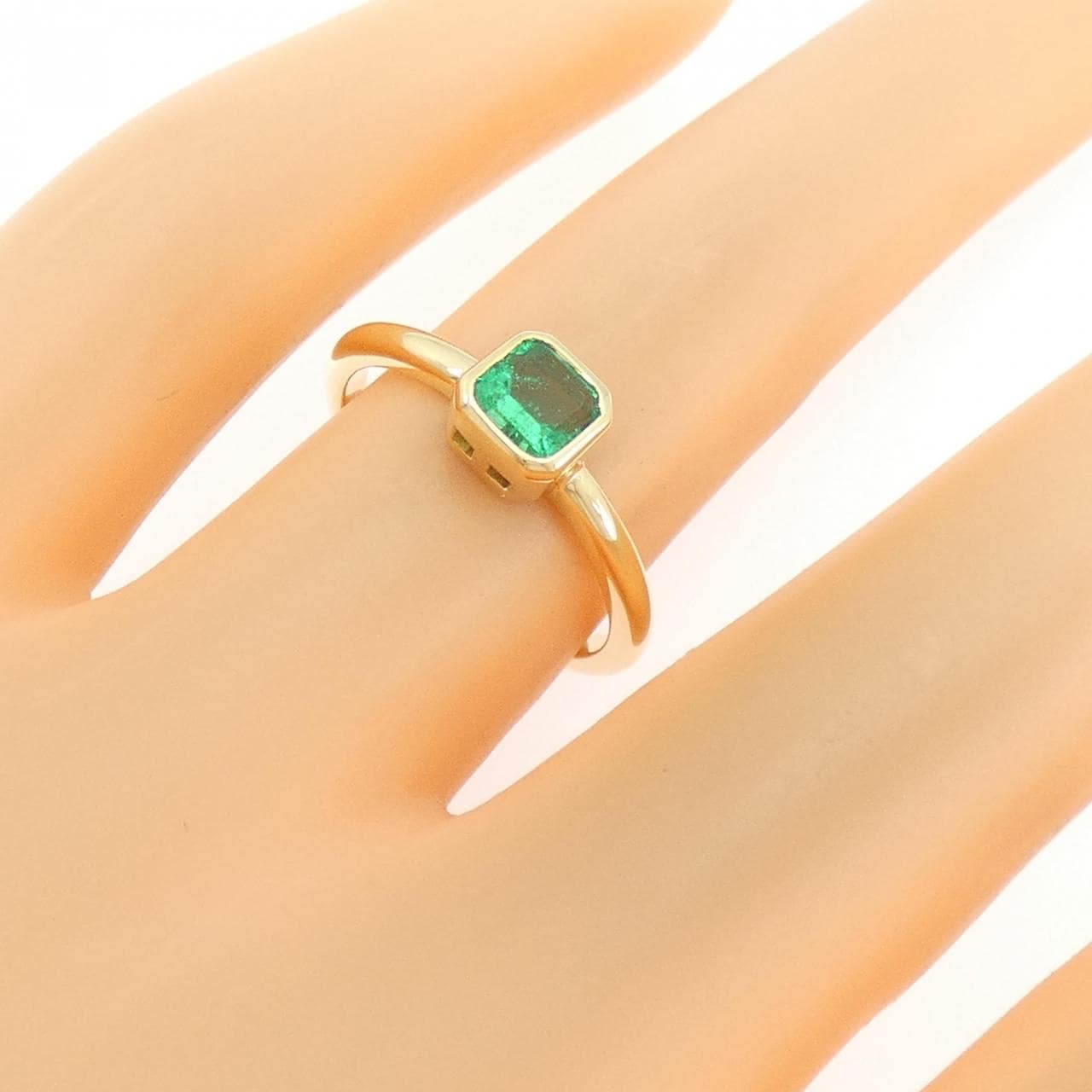K18YG エメラルド リング 0.44CT