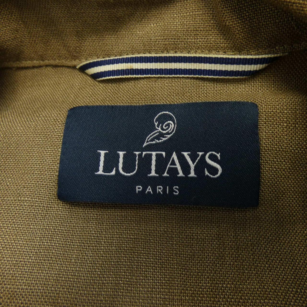 LUTAYS ベスト