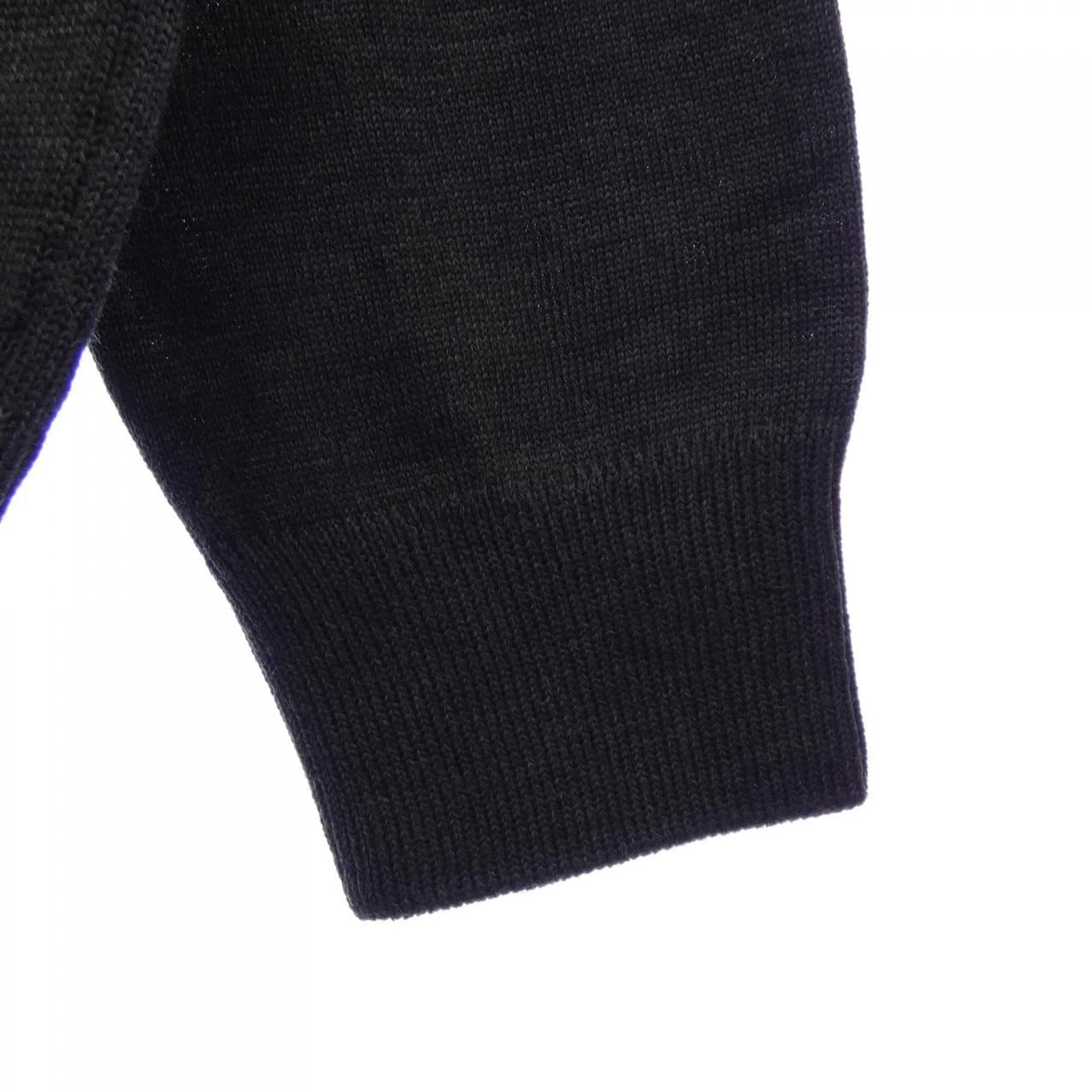 メゾンキツネ MAISON KITSUNE FM00528KT1036 ニット