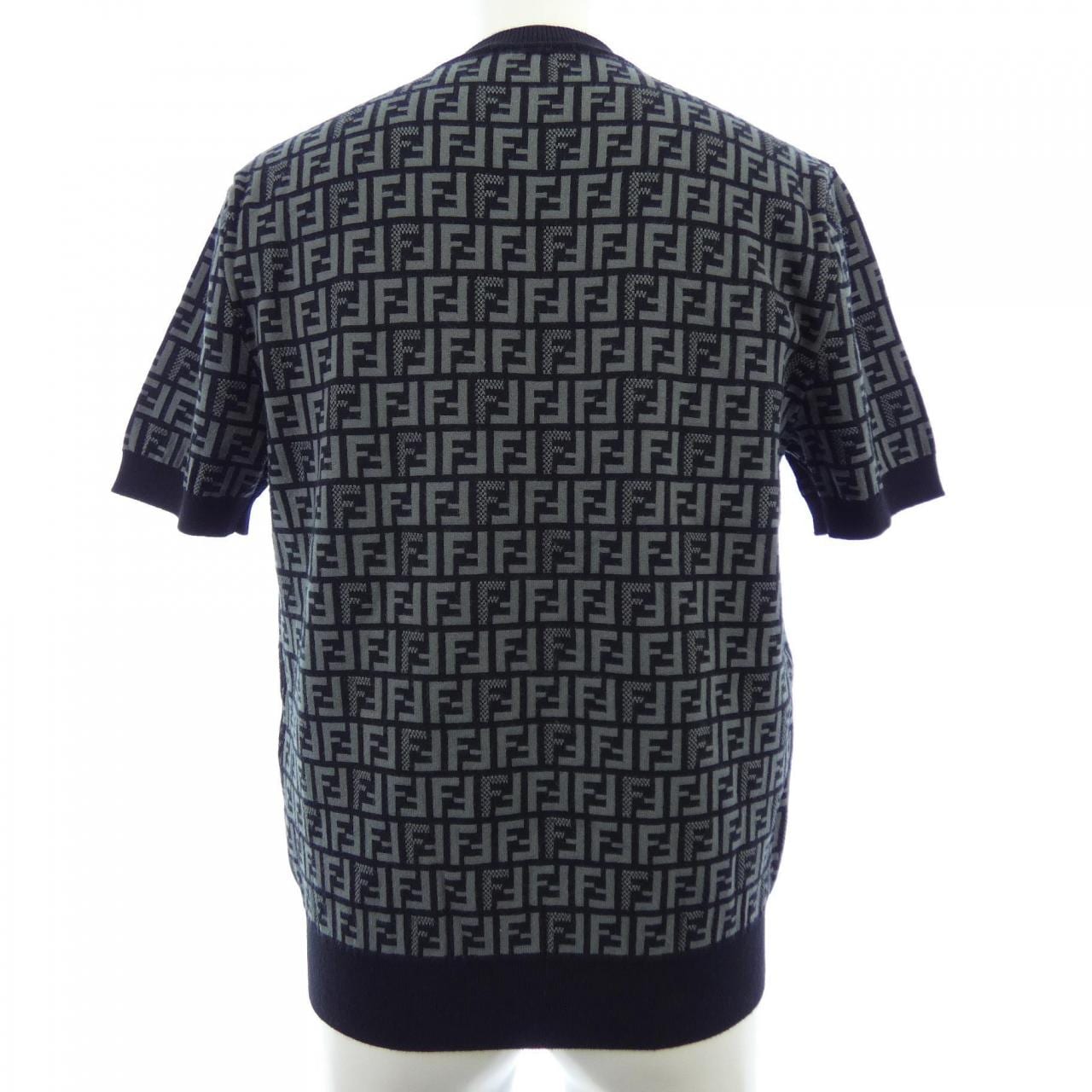フェンディ FENDI FFモチーフ FZY443 AKEW ニット