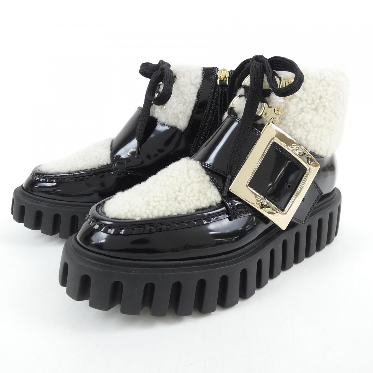 ロジェヴィヴィエ ROGER VIVIER ブーツ