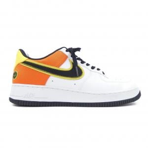 ナイキ NIKE CU8070-100 スニーカー