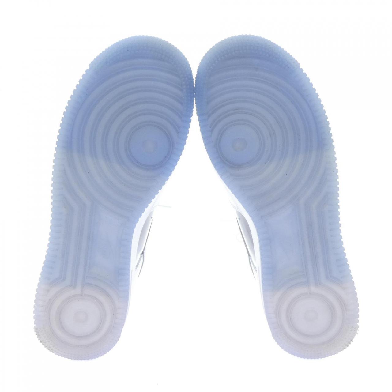 ナイキ NIKE IB5724-100 スニーカー