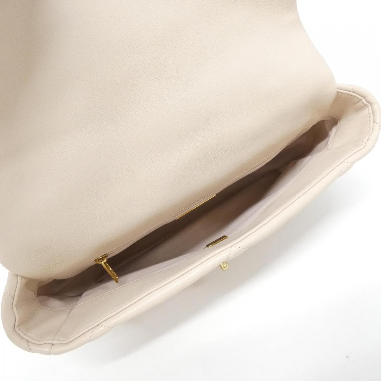 シャネル シャネル19 ライン AS1161 ショルダーバッグ