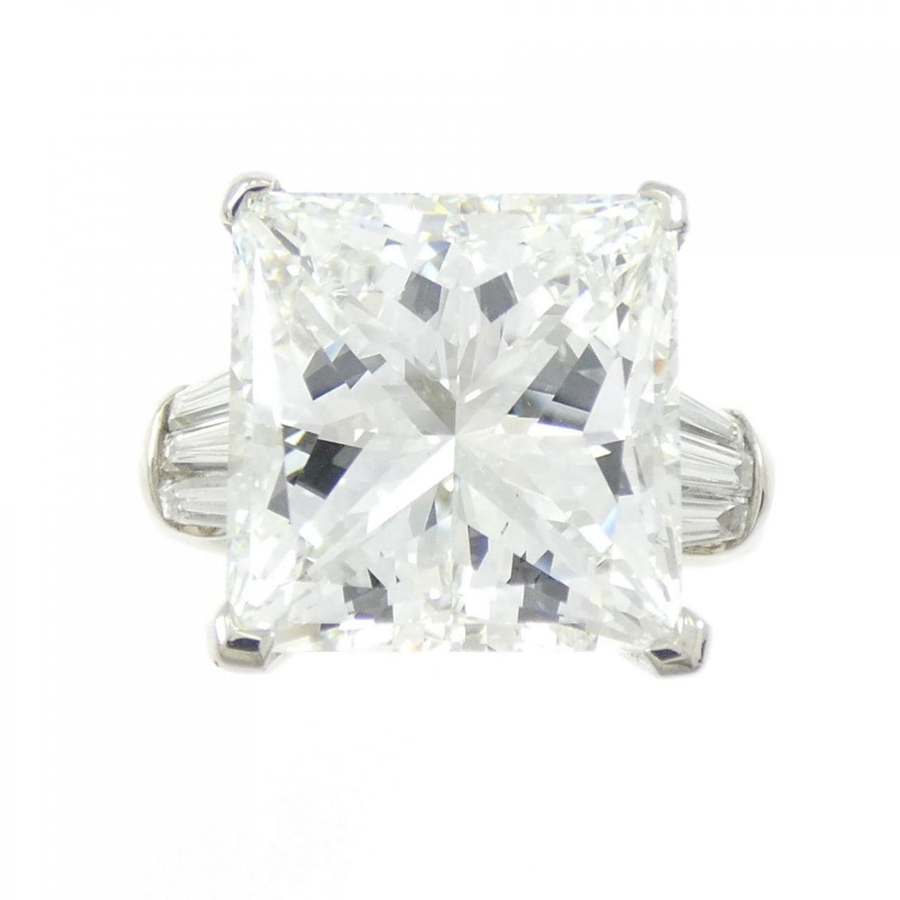PT900 ダイヤモンド リング 9.031CT F VS2 ファンシーカット