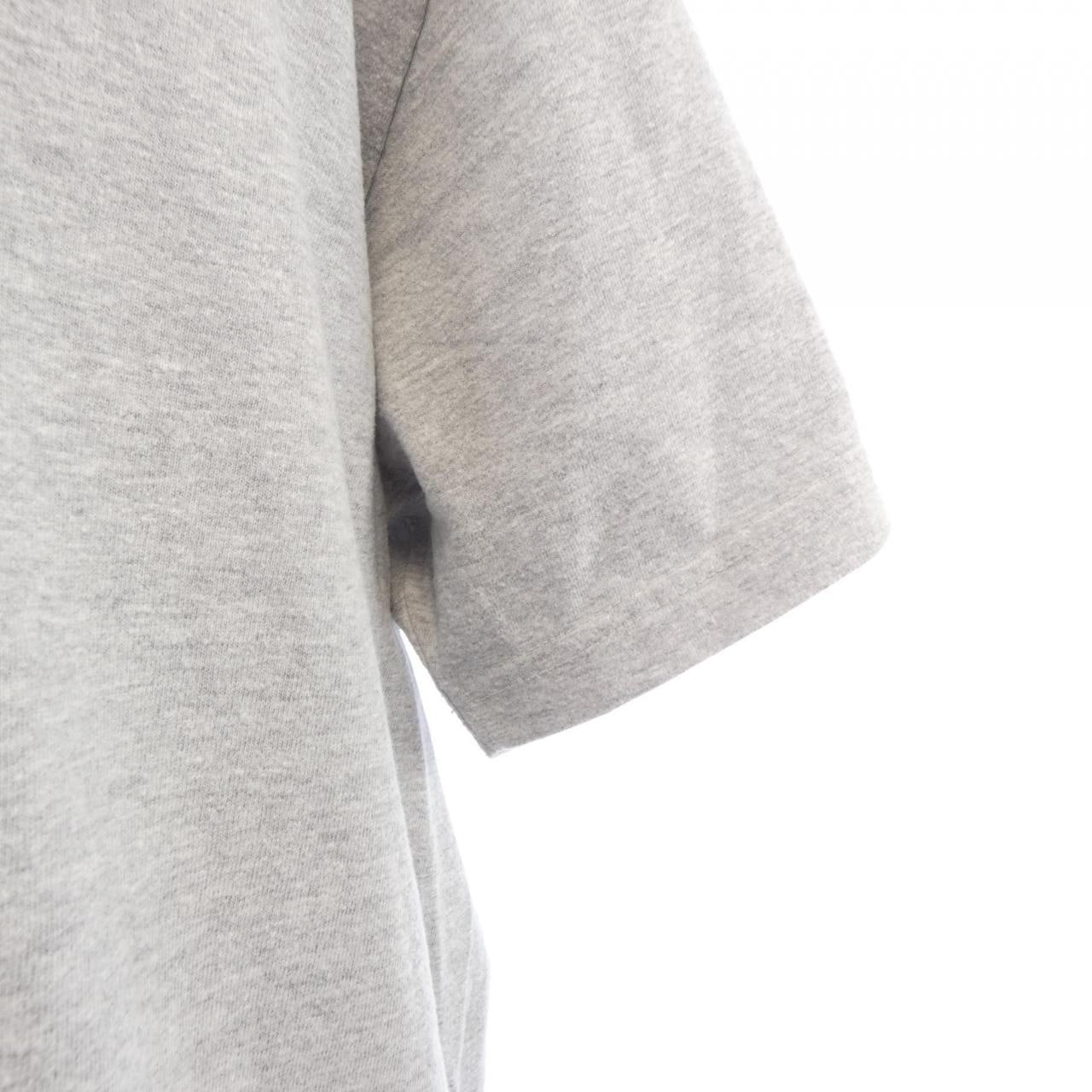 FRAGMENT UNIVERSITY Tシャツ