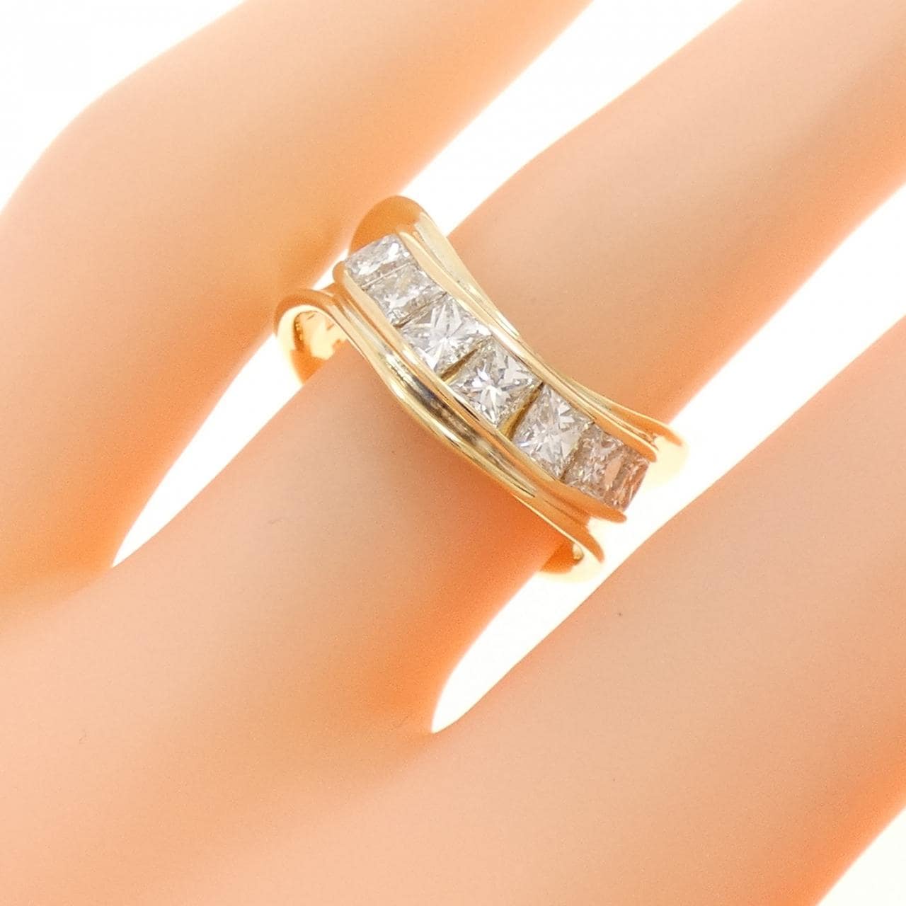 K18YG ダイヤモンド リング 1.05CT