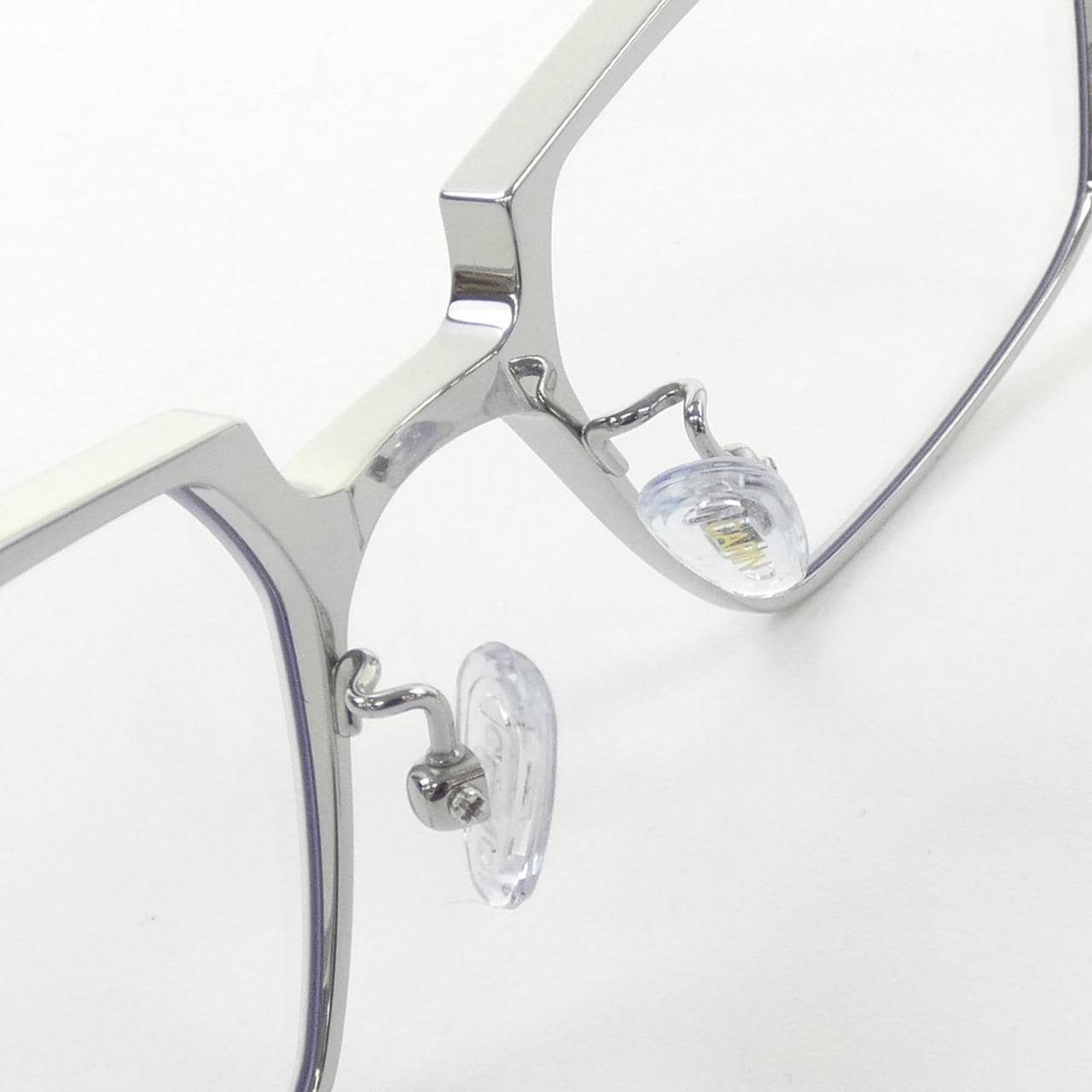 アンスリード UN3D CARIN EYEWEAR