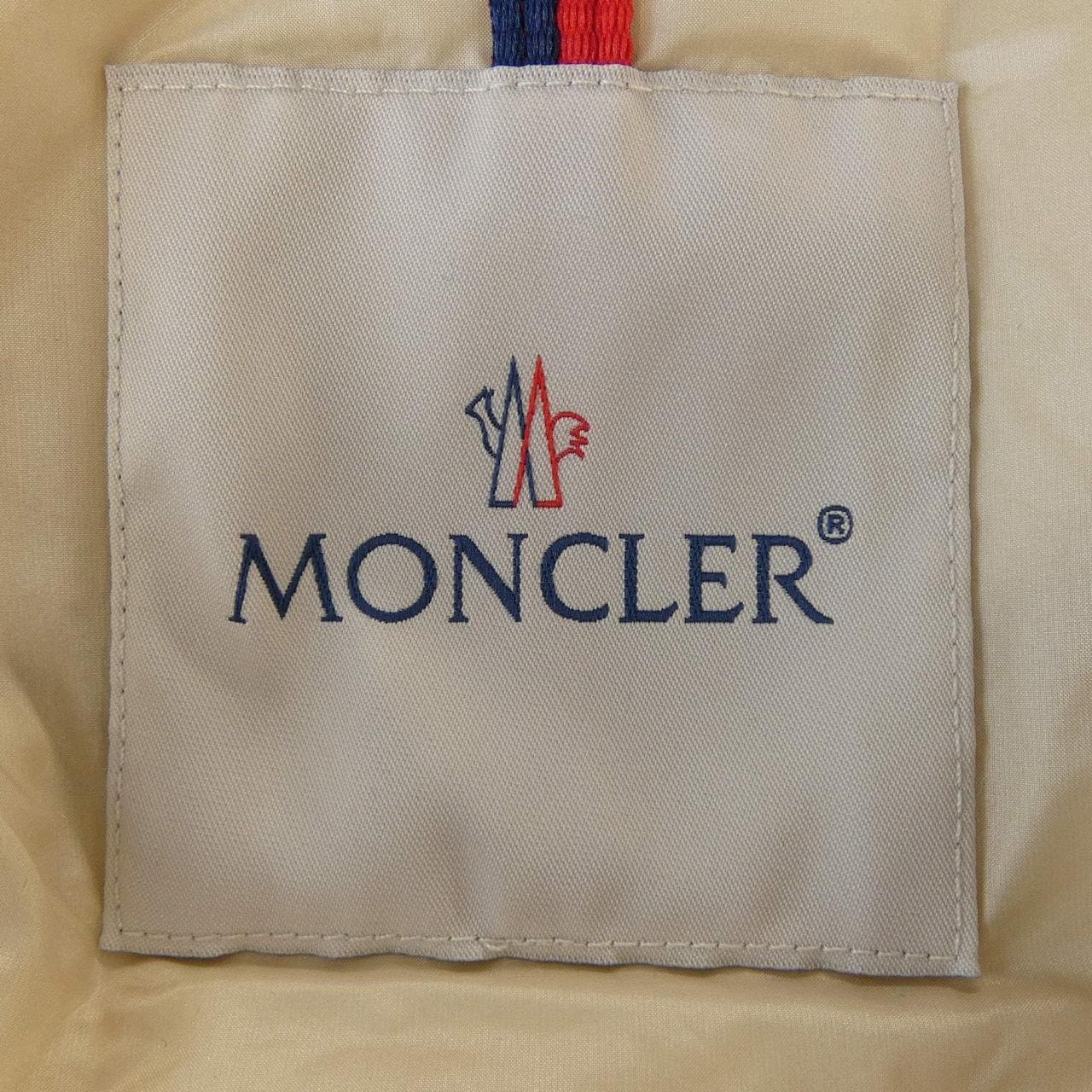 モンクレール MONCLER SUYENNE ダウンジャケット