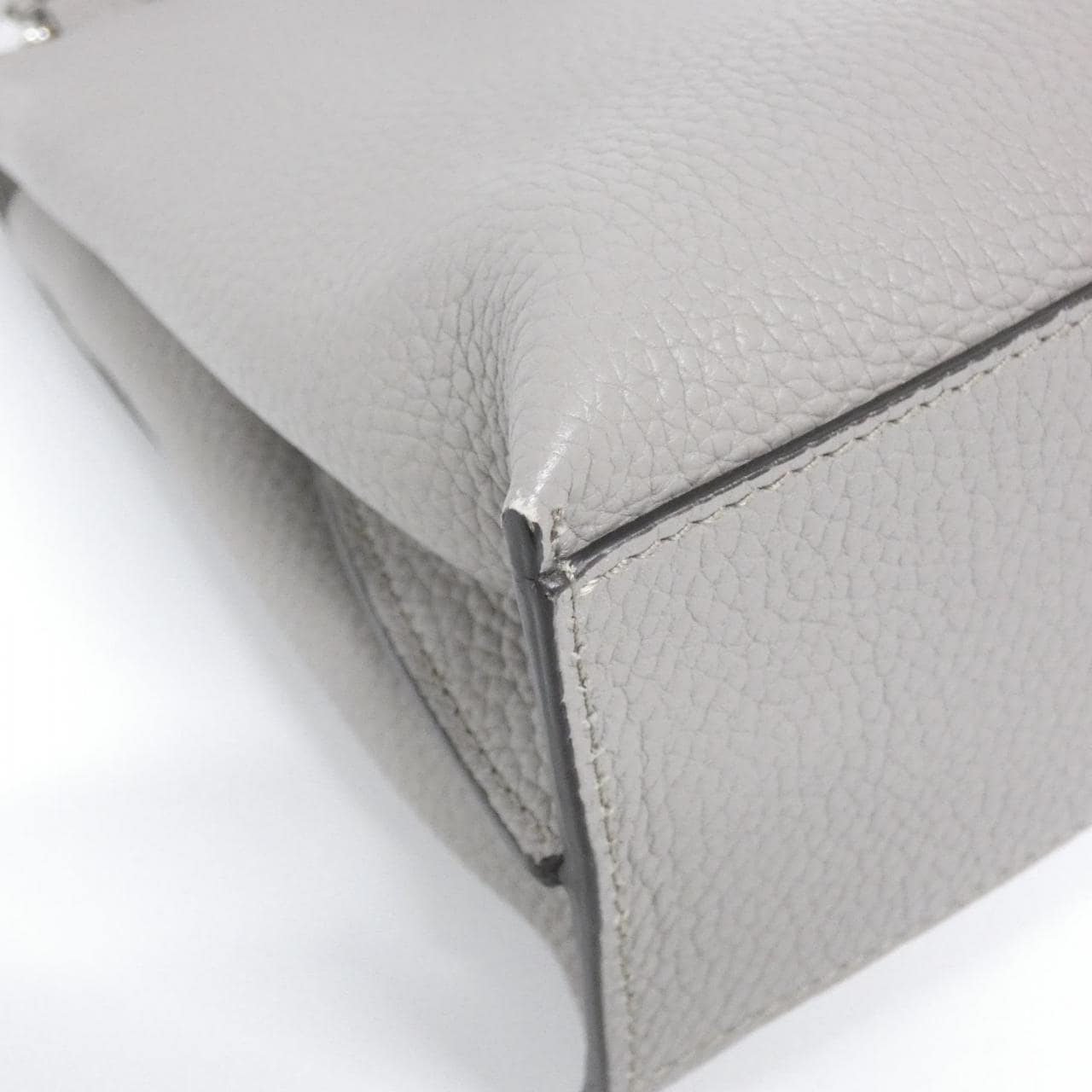 グッチ 370831 A7M0N バッグ