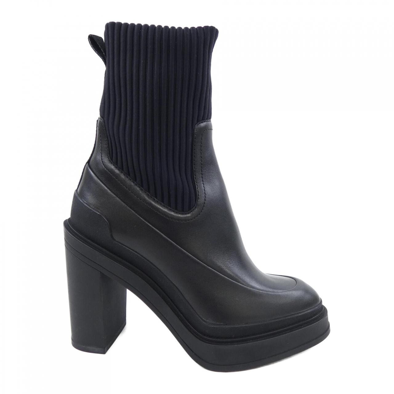 エルメス HERMES 192100Z ブーツ