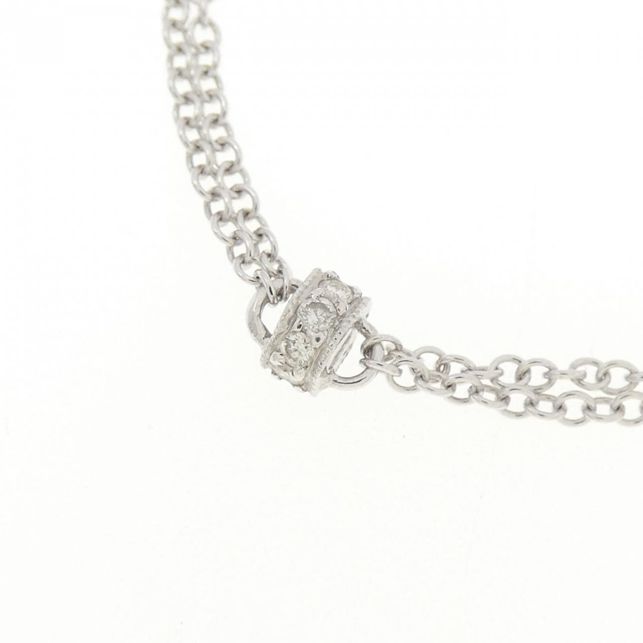 750WG Diamond necklace