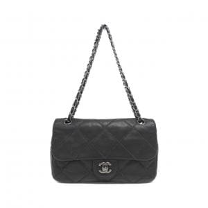 CHANEL shoulder bag