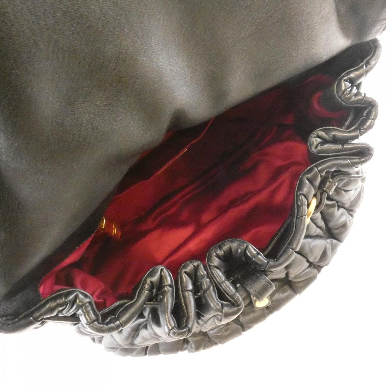 ミュウミュウ ショルダーバッグ