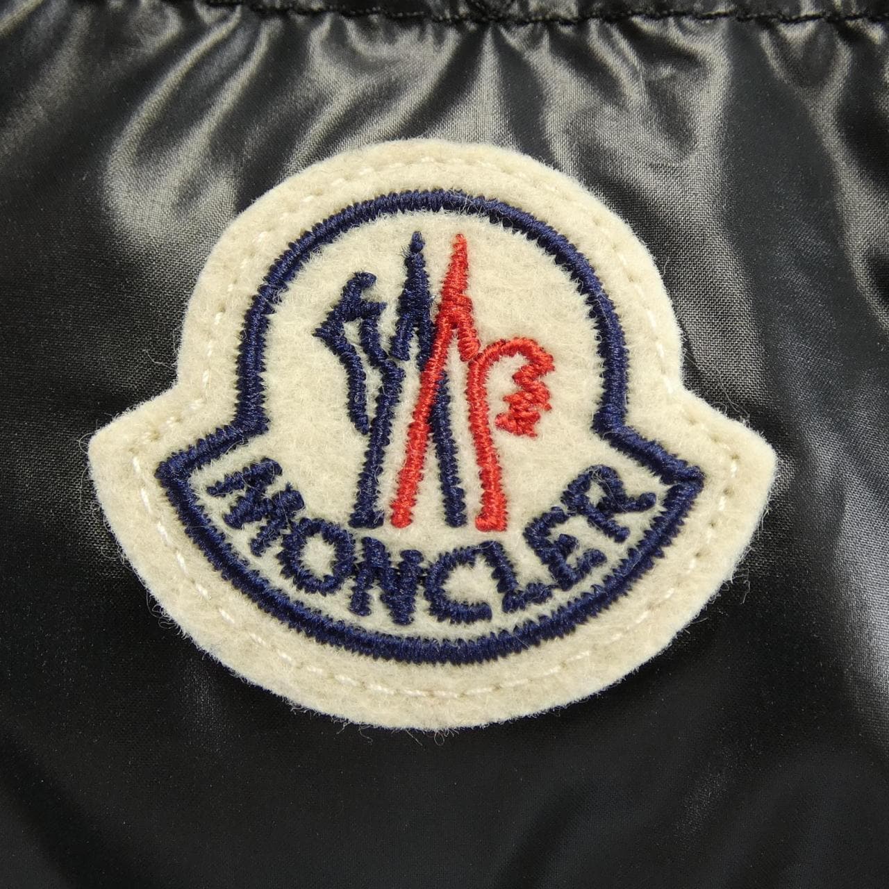 モンクレール MONCLER CORNOUR ダウンジャケット