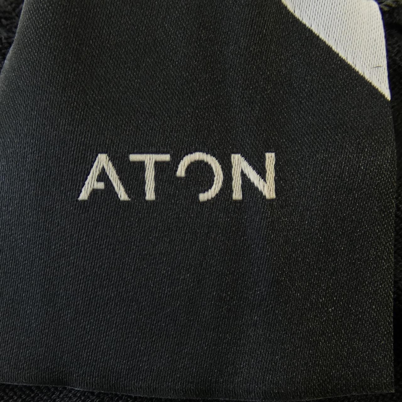 エイトン ATON ニット