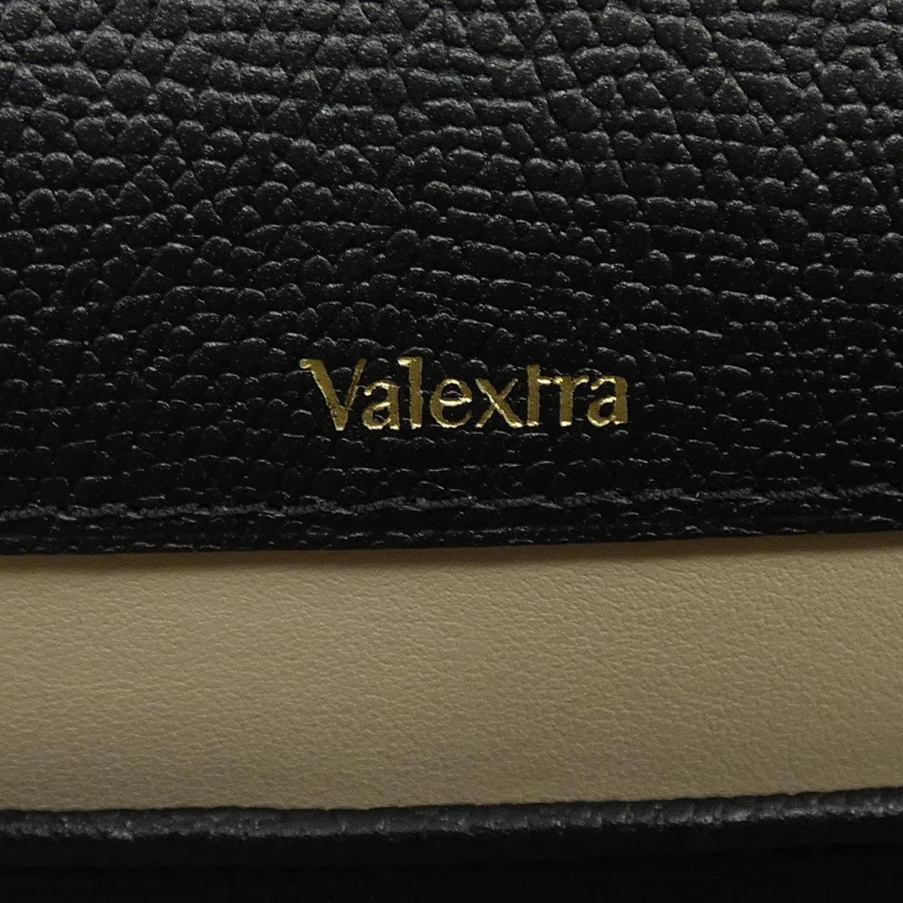 ヴァレクストラ VALEXTRA イジィデ ISIDE キアロスクーロ WBES0053028LOC99MCL BAG