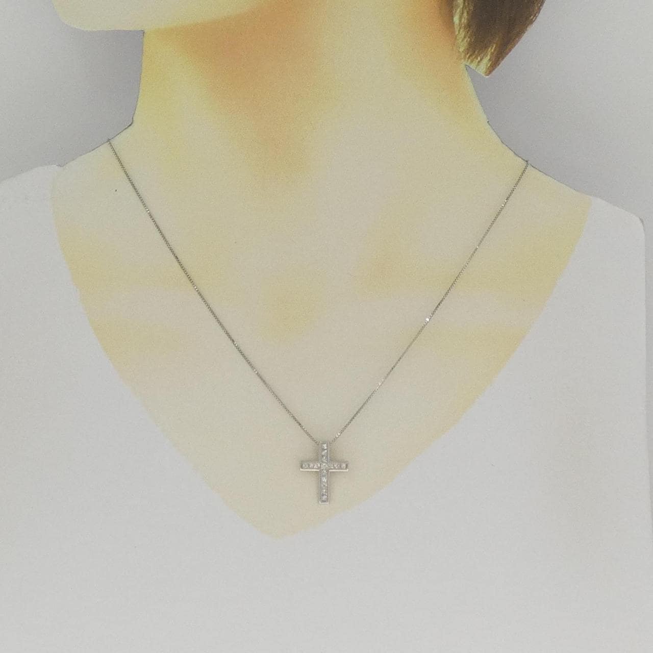 PT900/PT850 クロス ダイヤモンド ネックレス 0.70CT