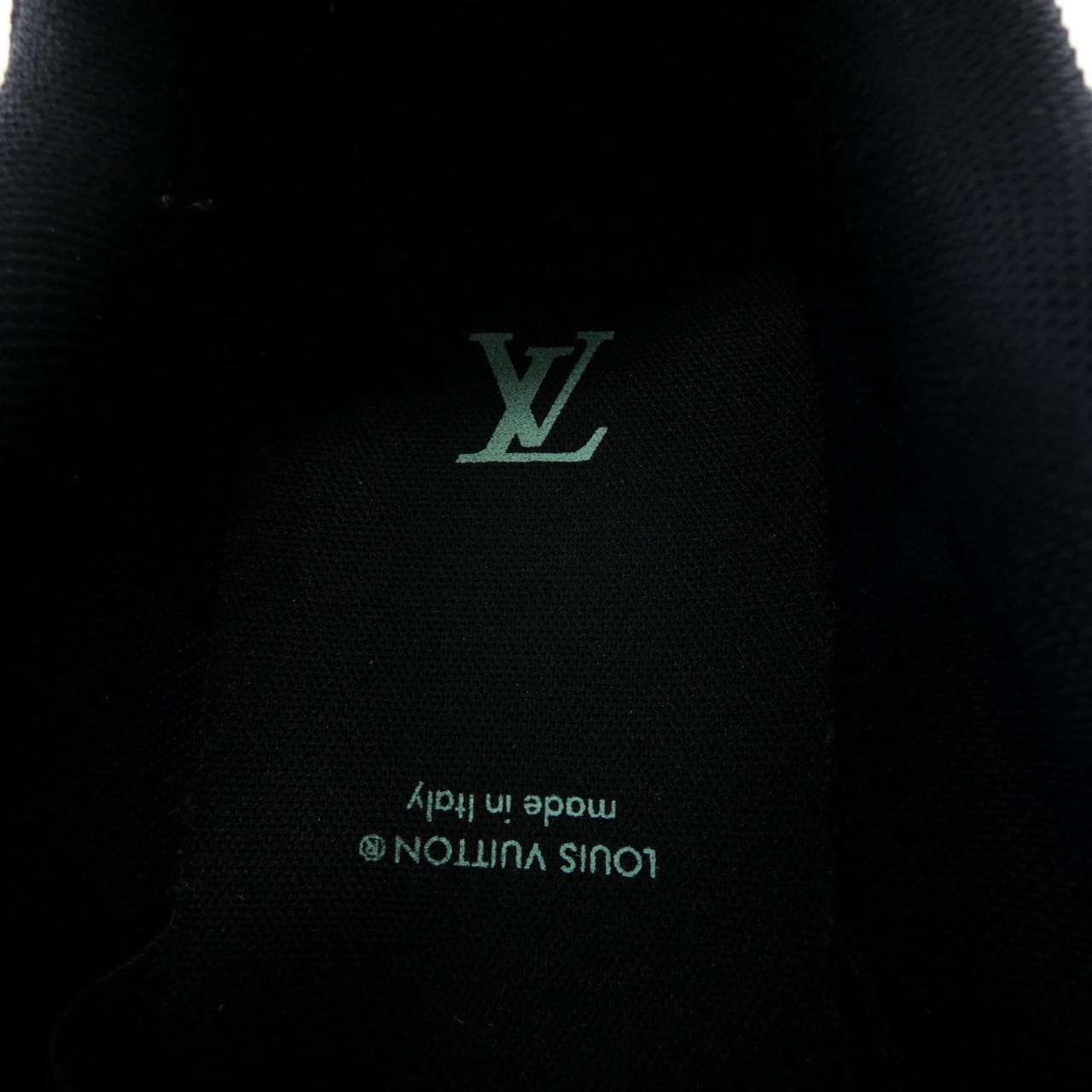 ルイヴィトン LOUIS VUITTON スニーカー
