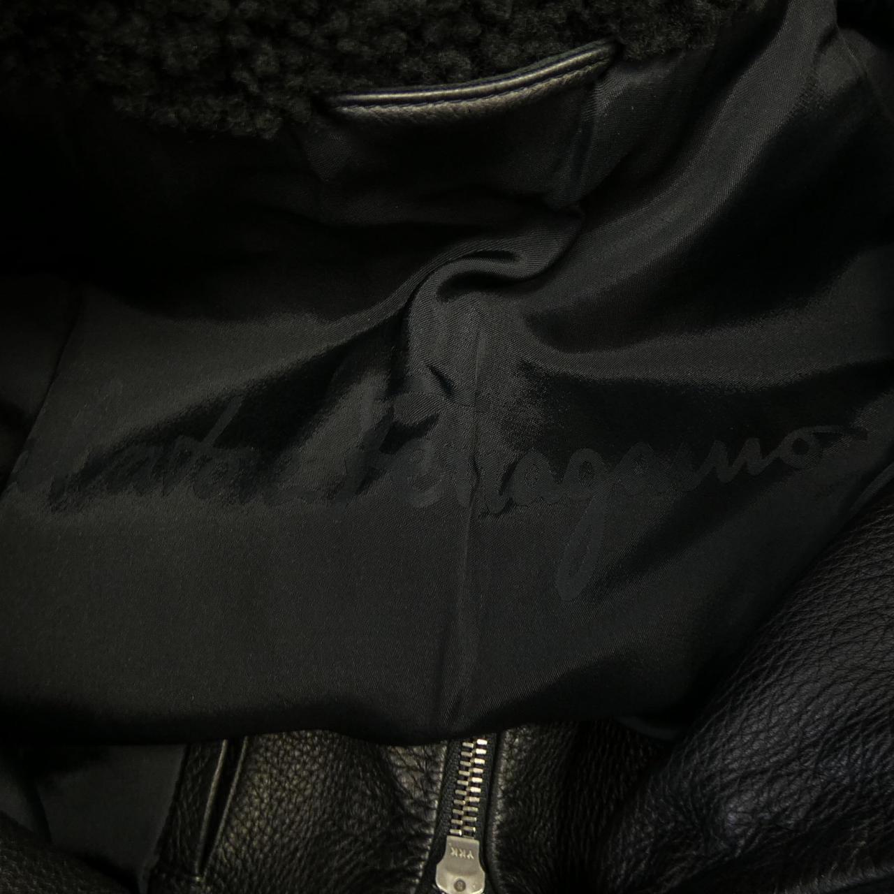 サルヴァトーレフェラガモ SALVATORE FERRAGAMO レザージャケット