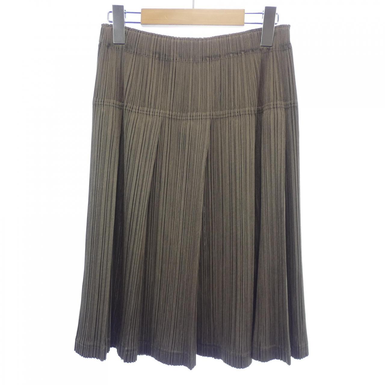 PLEATS PLEASE Skirt