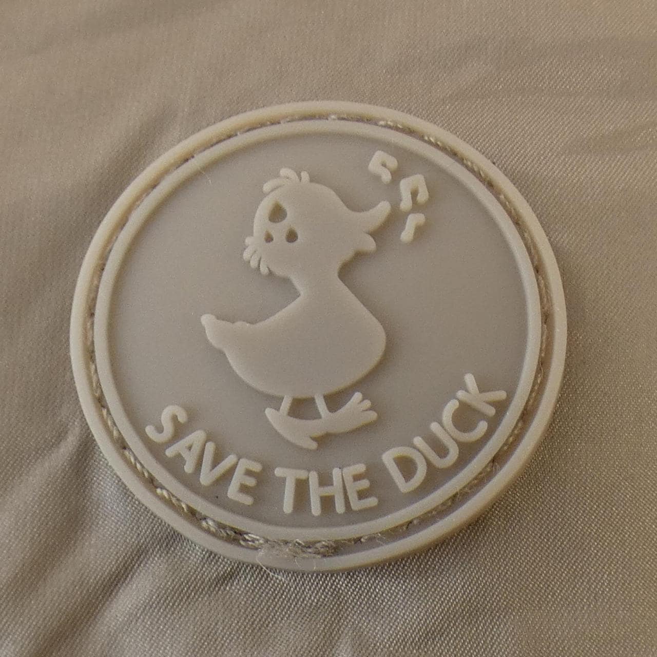 SAVETHEDUCK コート