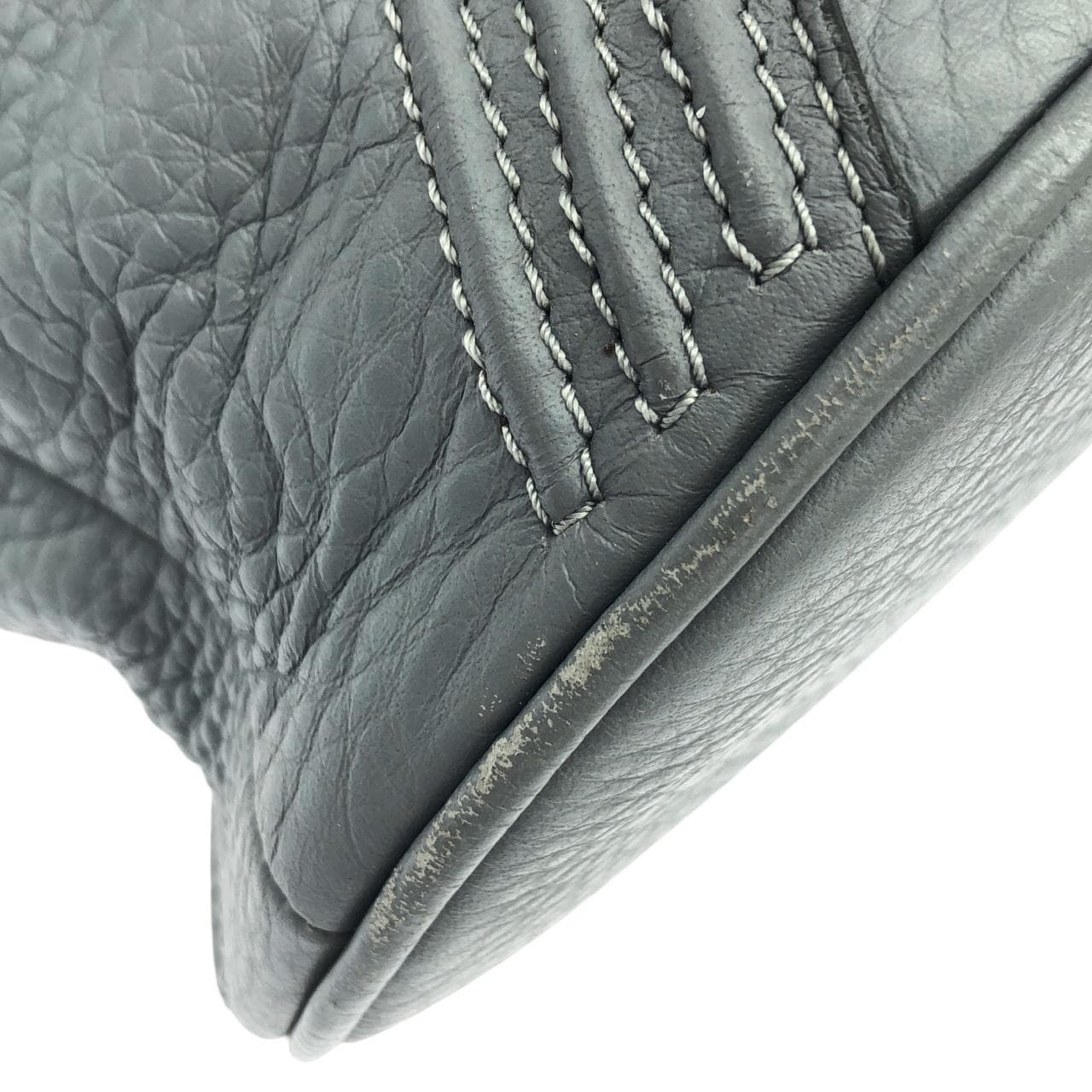 クリスチャンルブタン バッグ