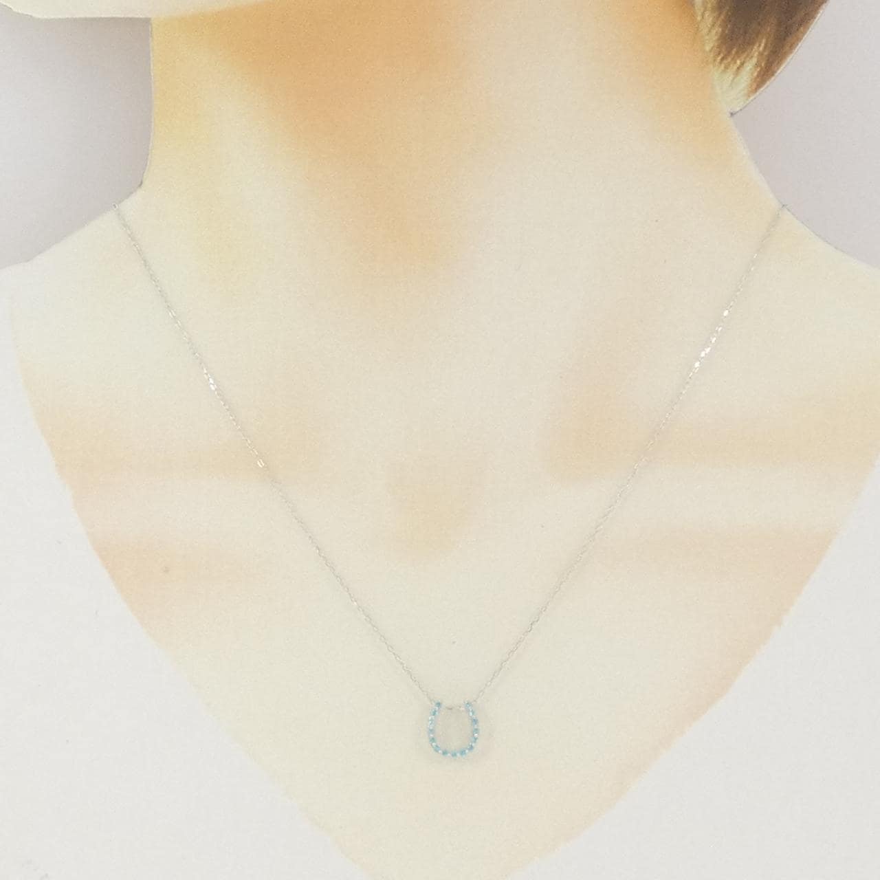 K18WG ホースシュー トルマリン ネックレス 0.11CT