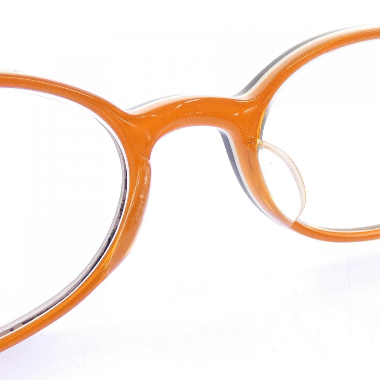 白山眼鏡店 EYEWEAR