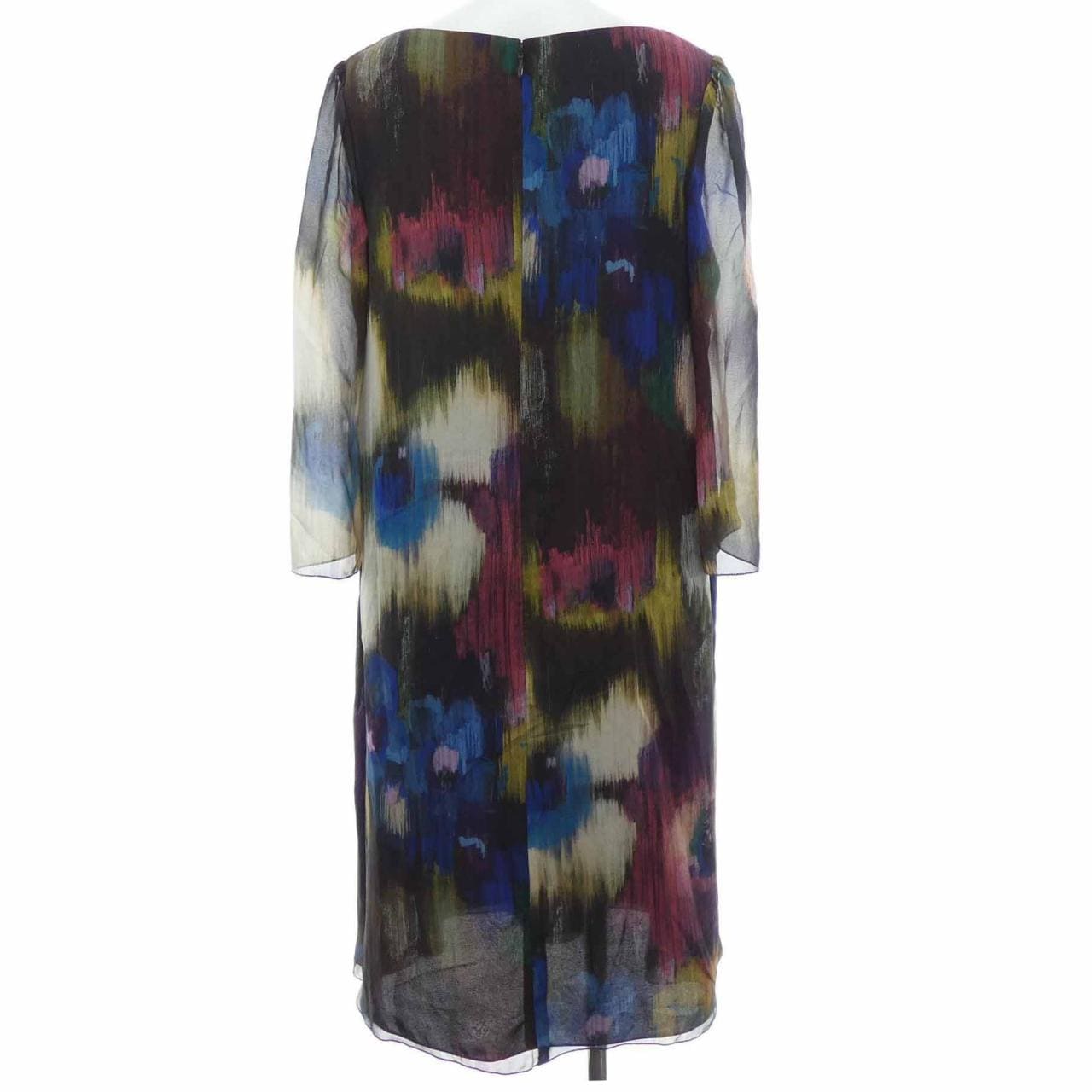 タエアシダ TAE ASHIDA ワンピース