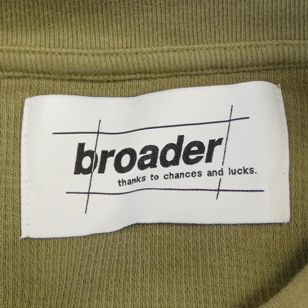 broader Tシャツ