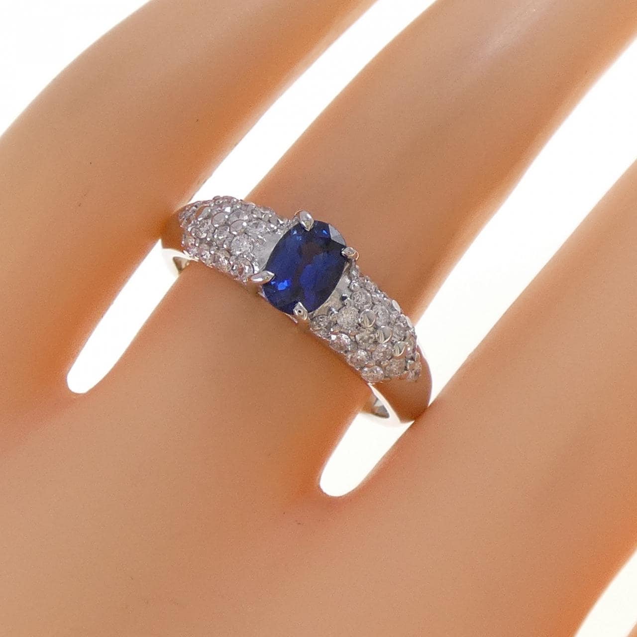 PT900 サファイヤ リング 0.77CT