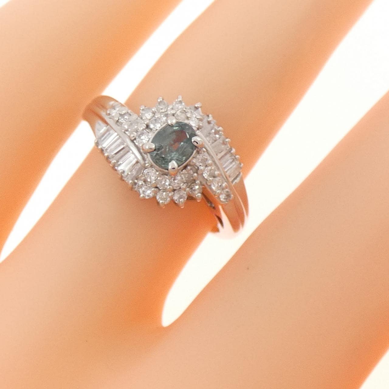 PT900 アレキサンドライト リング 0.29CT