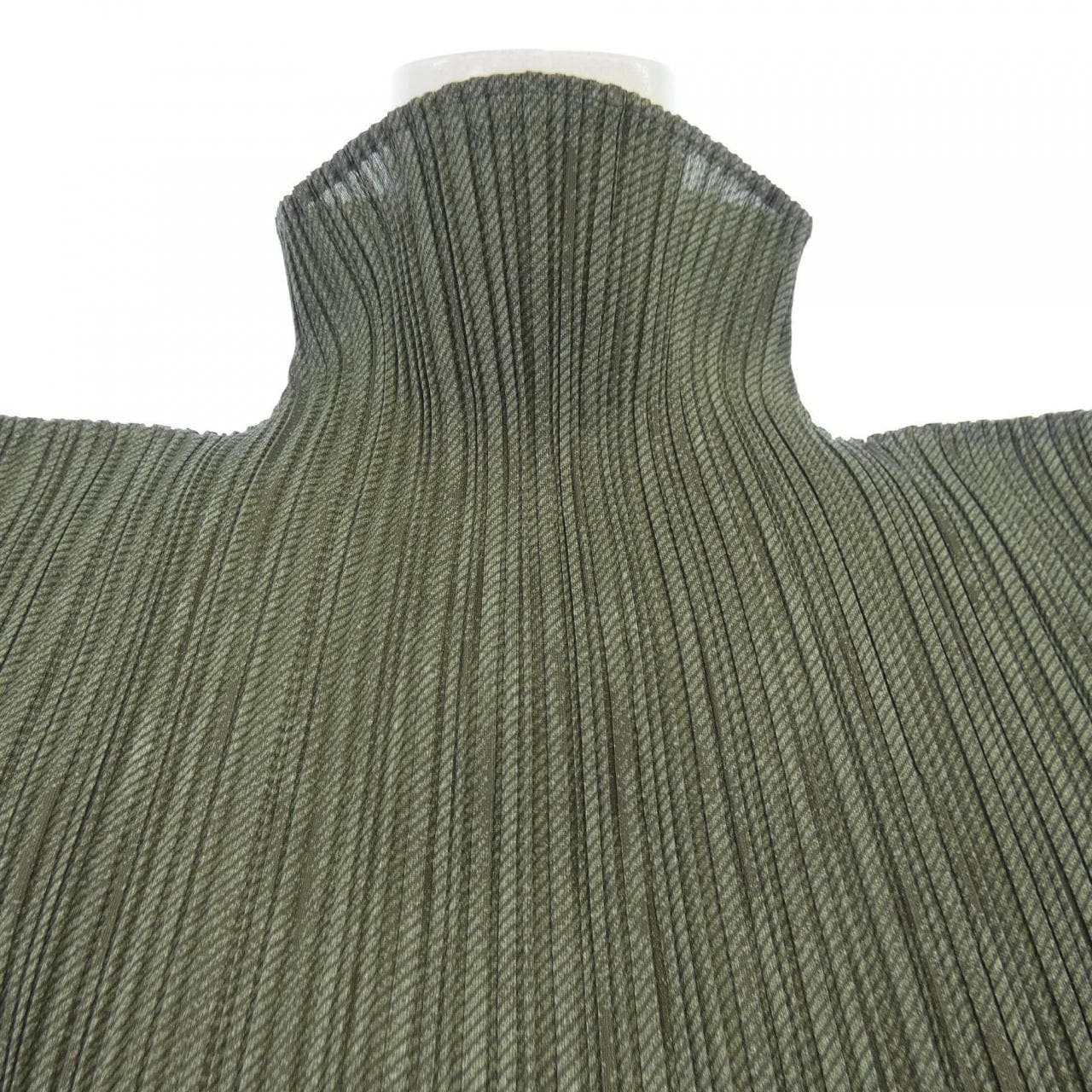 プリーツプリーズ PLEATS PLEASE トップス