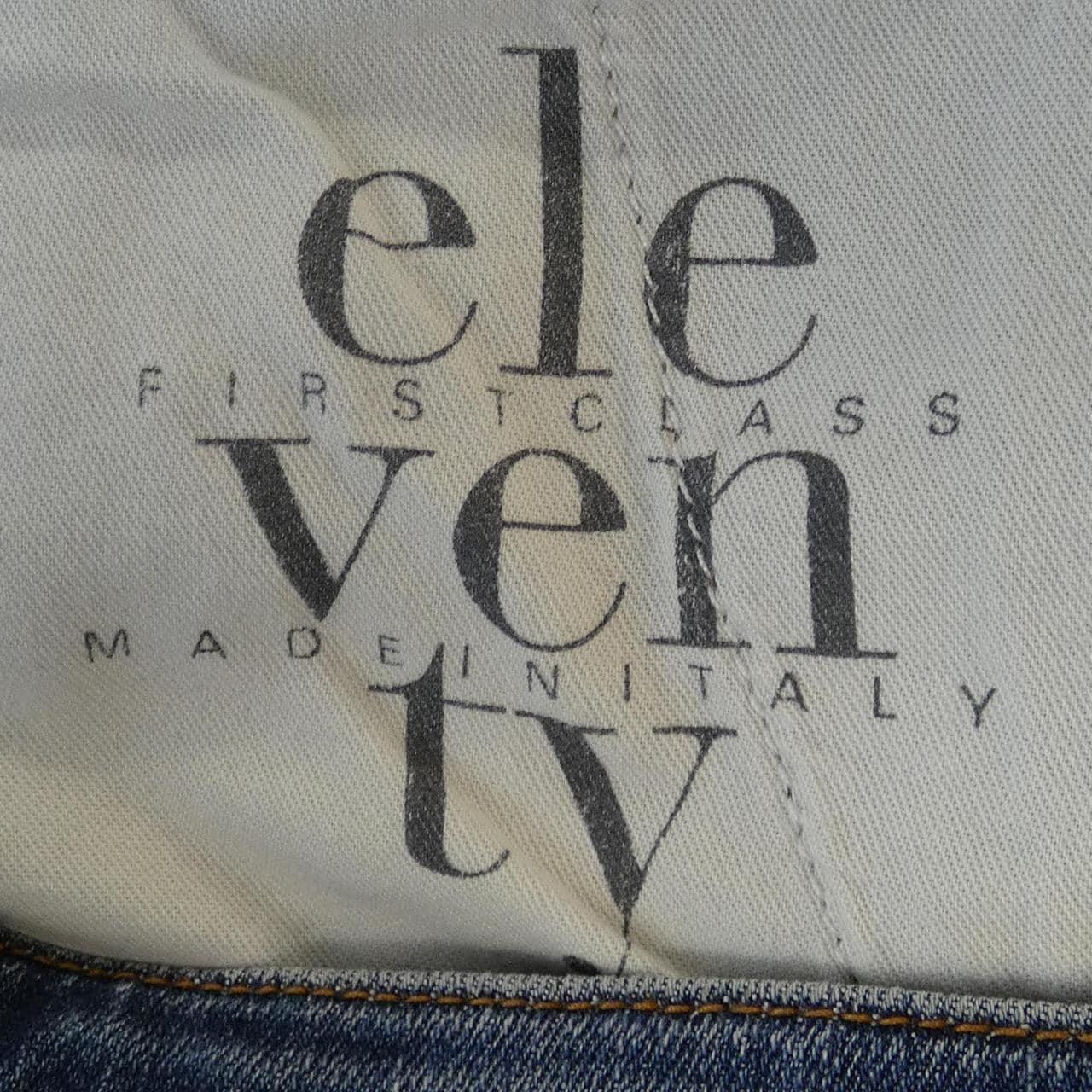 イレブンティ ELEVENTY ジーンズ