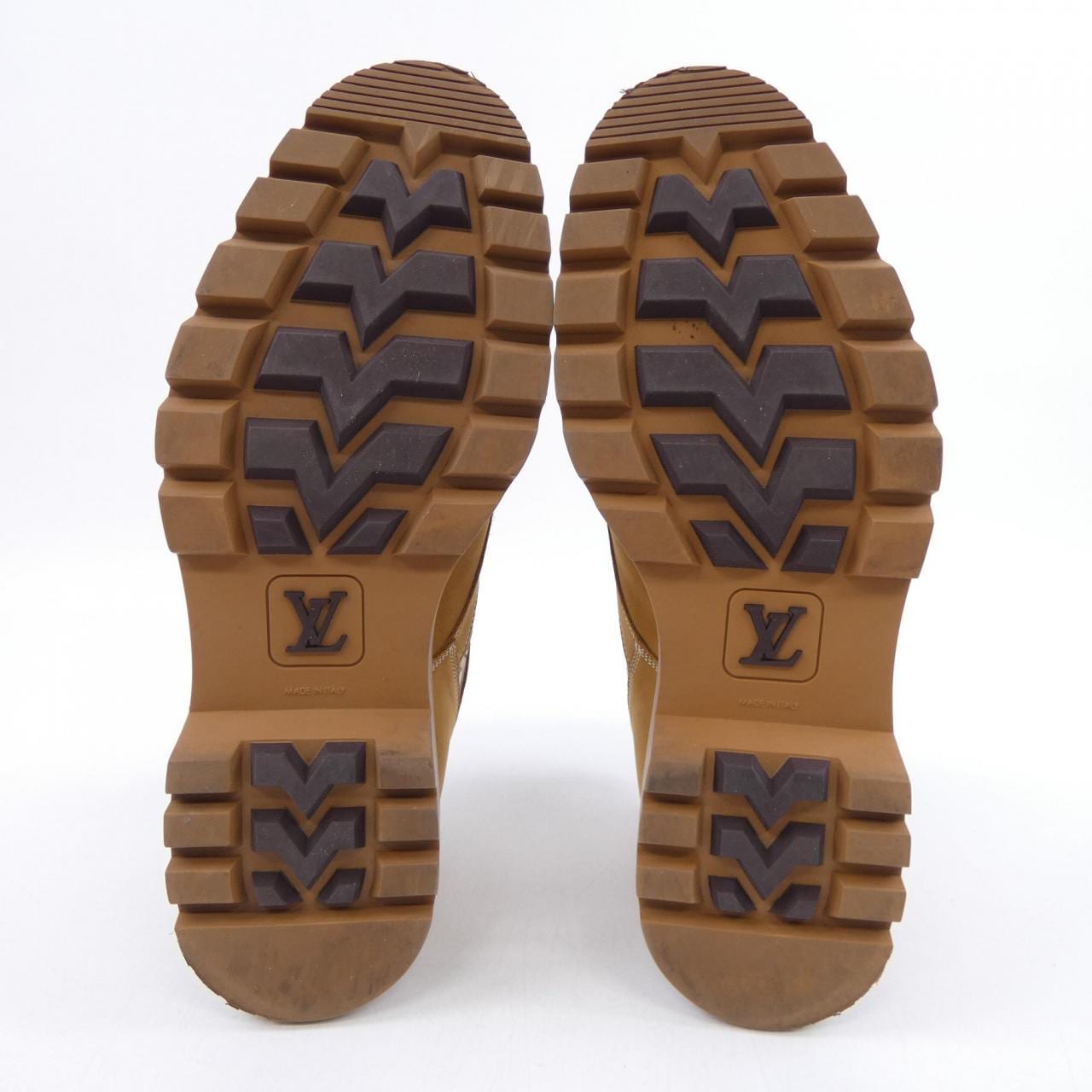 ルイヴィトン LOUIS VUITTON オーベルカンフライン ブーツ