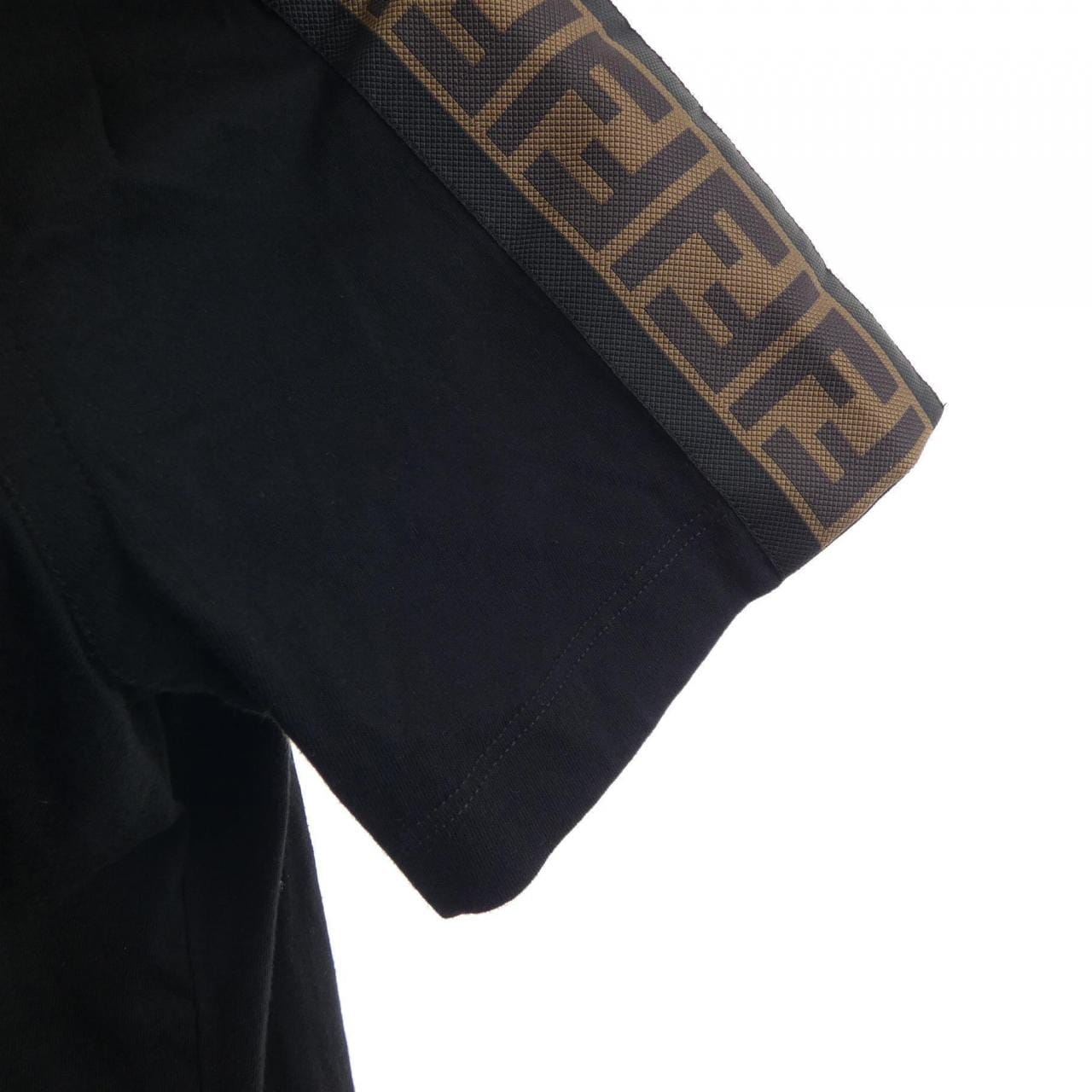 フェンディ FENDI FFモチーフ FS7088 A5HQ Tシャツ