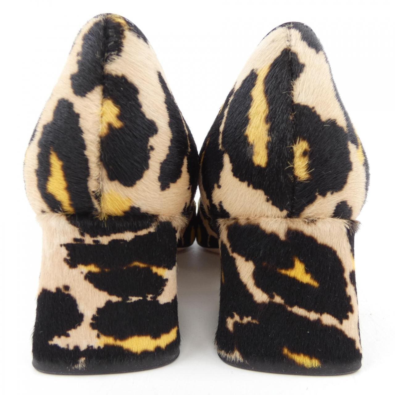 ロジェヴィヴィエ ROGER VIVIER パンプス