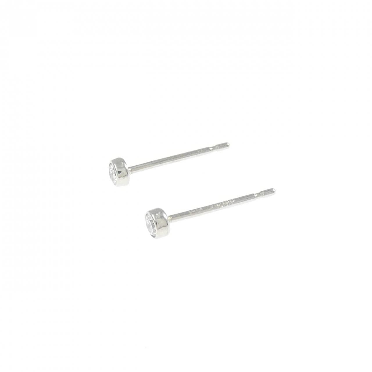 PT900 ダイヤモンド ピアス 0.06CT