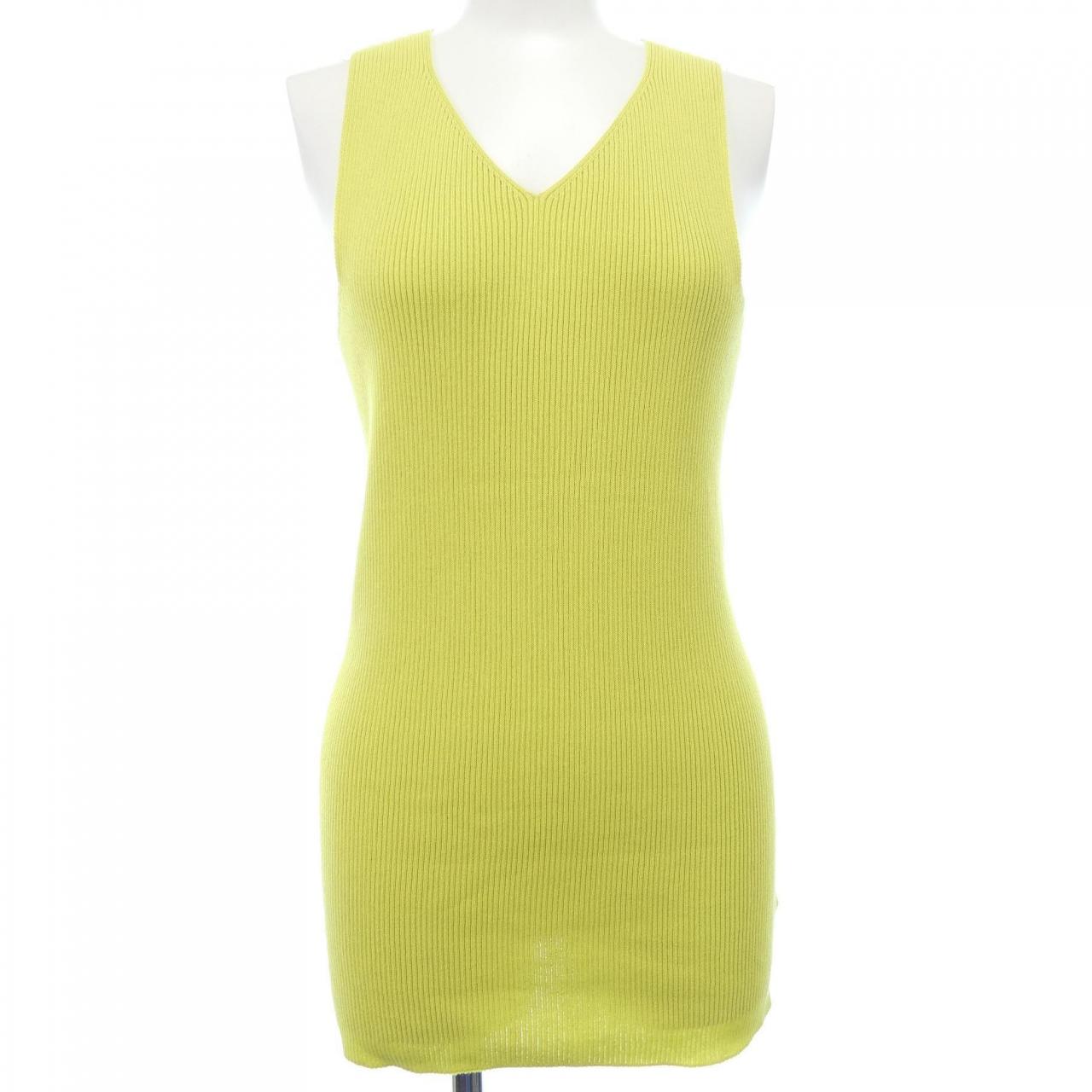 ISSEY MIYAKE Tops